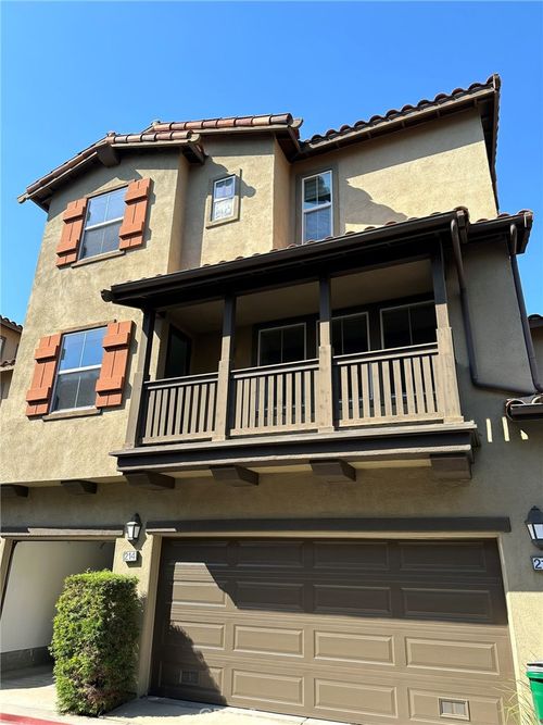 216 Coral Rose, Irvine, CA, 92603-0126 | Card Image