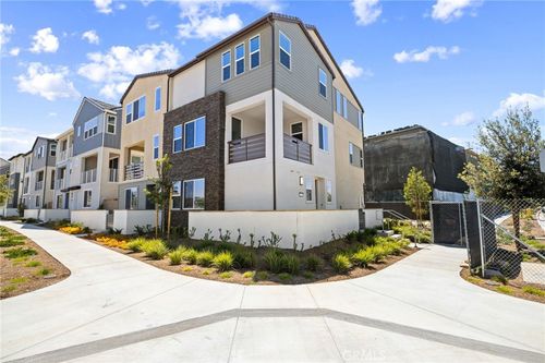 100 Harrier, Irvine, CA, 92618-5919 | Card Image