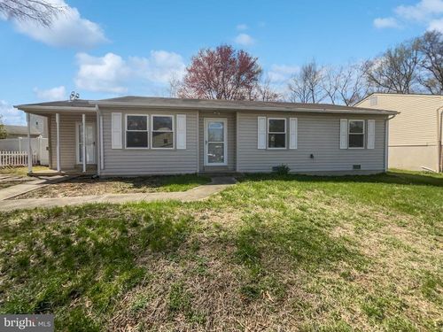 2115 Greenwood Dr, WALDORF, MD, 20601-2979 | Card Image