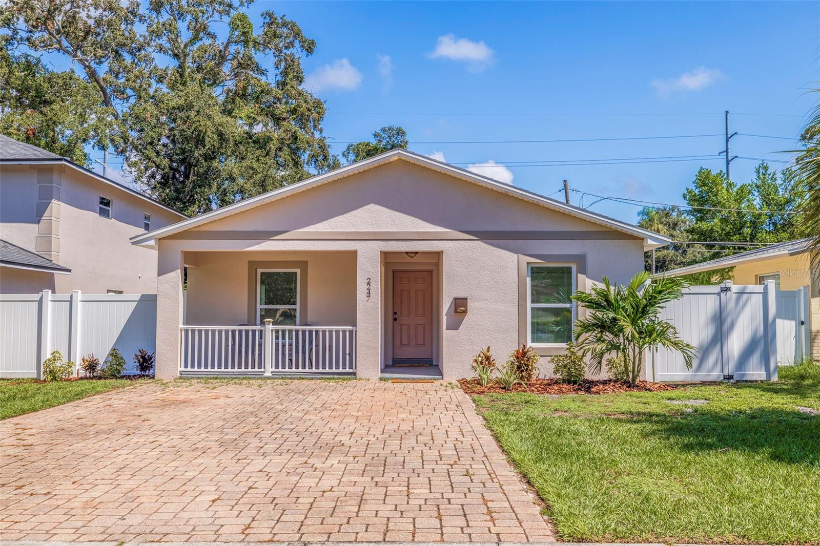 16th Ave, Saint Petersburg, FL 33712