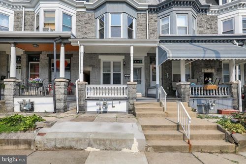 531 Weiser St, READING, PA, 19601-2725 | Card Image