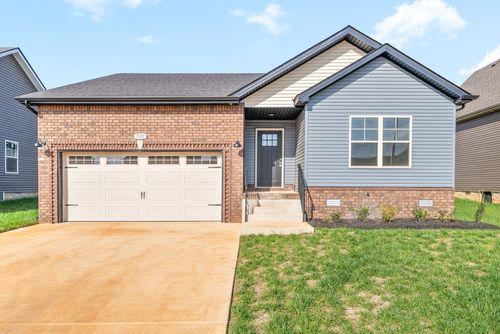 147 Irish Hills Dr, Clarksville, TN, 37042 | Card Image