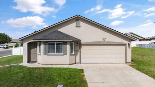 3206 Calder Ln, Pasco, WA, 99301-3106 | Card Image