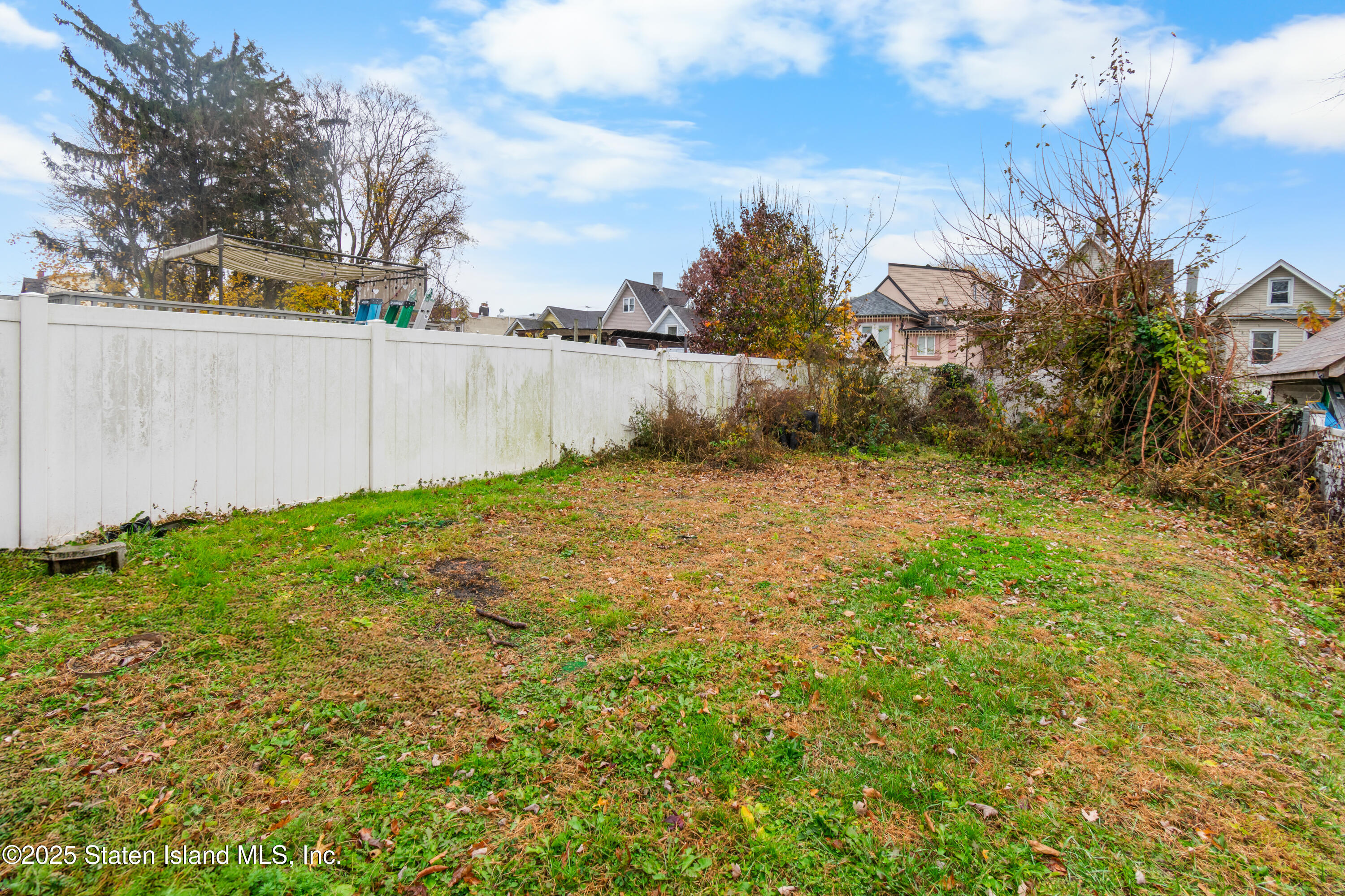 Residential in Staten Island 4