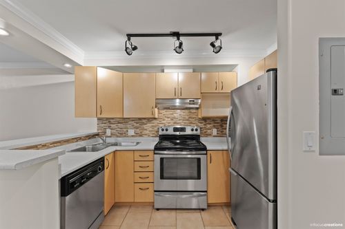 219-20200 56 Ave, Langley, BC, V3A8S1 | Card Image