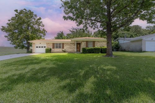 1608 Nichols Street, Ennis, TX, 75119 | Card Image