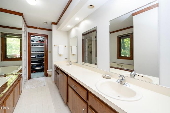 23-web-or-mls-403 Rutherglen (19 of 45) | Image 22