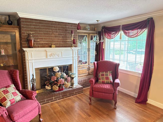 8627 Valley Falls Rd, House other with 3 bedrooms, 2 bathrooms and null parking in Boiling Springs SC | Image 11