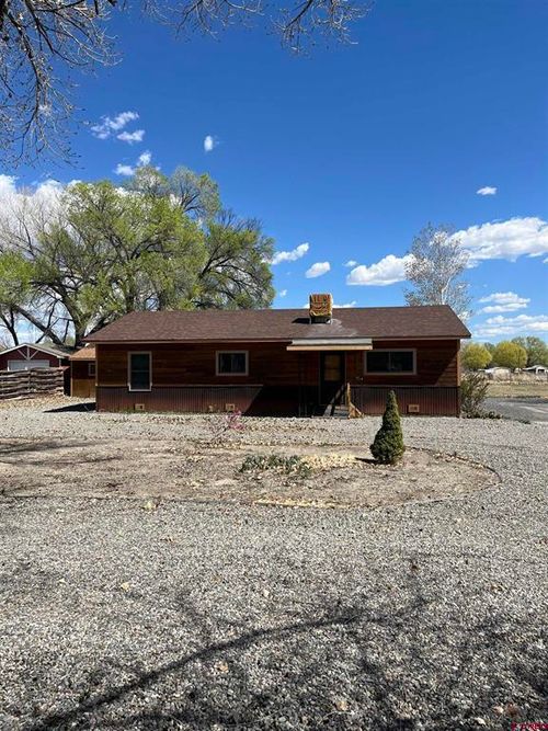 745 1575 Rd, Delta, CO, 81416-3232 | Card Image