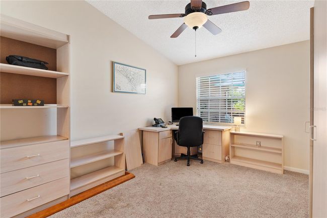 5512 Rosewall Cir, House other with 2 bedrooms, 2 bathrooms and null parking in LEESBURG FL | Image 28