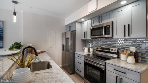 apt-510-1825 Callowhill St, PHILADELPHIA, PA, 19130-4359 | Card Image