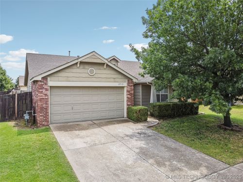 2713 20th St, Broken Arrow, OK, 74012-2370 | Card Image