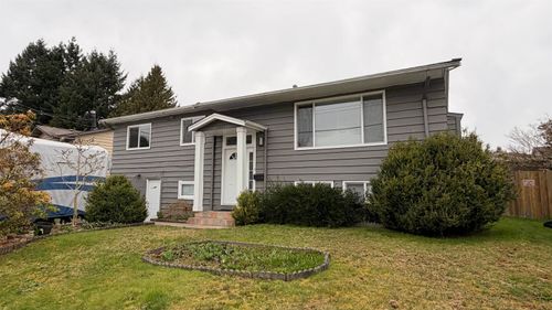main-house-11647 81a Avenue, Delta, BC, V4C2A8 | Card Image