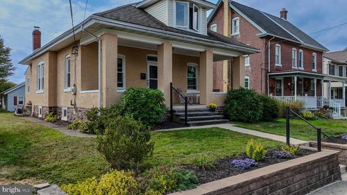 44 Adams Ave, SOUDERTON, PA, 18964-1802 | Card Image