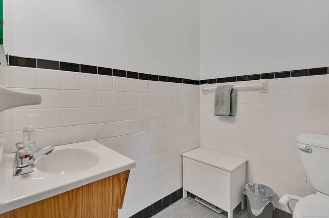 606 Forest St, House other with 4 bedrooms, 2 bathrooms and null parking in East Hartford CT | Image 23