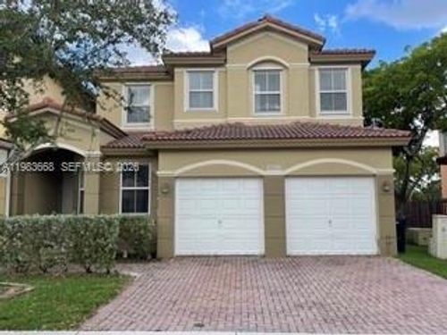 8683 Nw 109th Ct, Doral, FL, 33178-2323 | Card Image