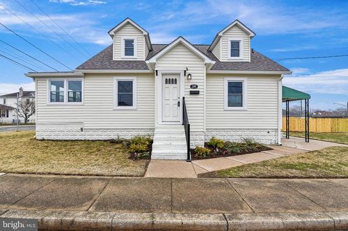 100 Margaret Ave, BALTIMORE, MD, 21221-6880 | Card Image