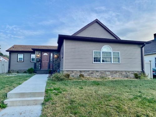 108 E 5th St, Spring Valley, IL, 61362-1421 | Card Image