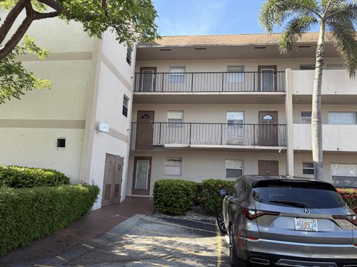 106-8311 Sands Point Blvd, Tamarac, FL, 33321-8522 | Card Image