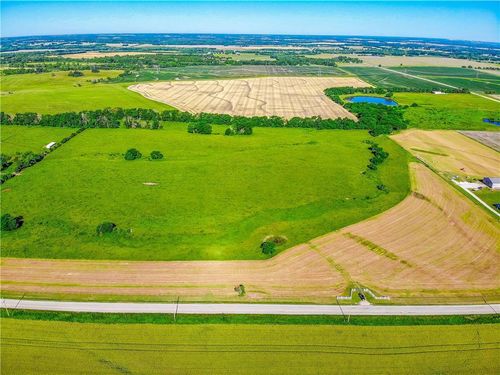 16100 Four Corners Rd, Gardner, KS, 66030 | Card Image