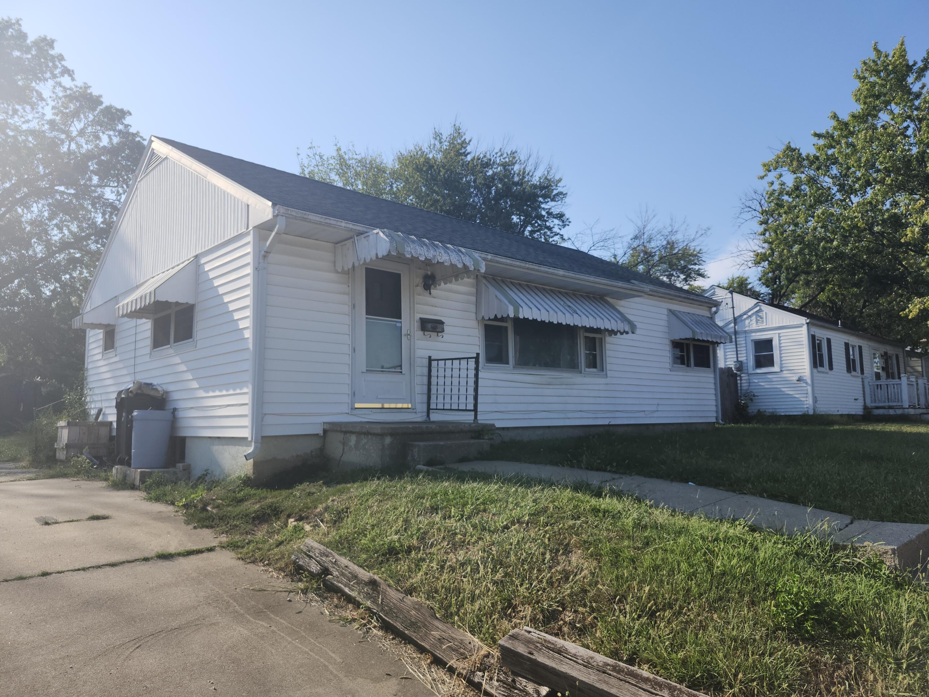Ozark Pl, Mexico, MO 65265