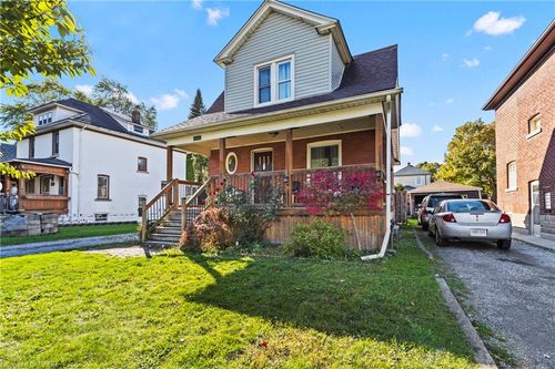 4541 Fourth Ave, Niagara Falls, ON, L2E4N5 | Card Image