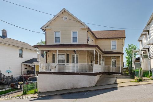 43 Rice Ave, Edwardsville, PA, 18704-1735 | Card Image
