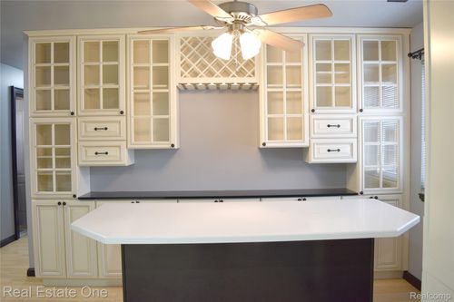 apt-41-460 Baldwin Ave, Rochester, MI, 48307-2133 | Card Image