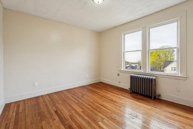 2 - 154 Easton Ave, Home with 2 bedrooms, 1 bathrooms and null parking in Waterbury CT | Image 17