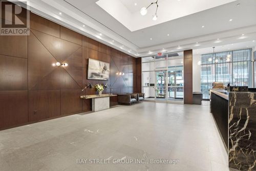 925-36 Blue Jays Way, Toronto (Waterfront Communities), ON, M5V3T3 | Card Image