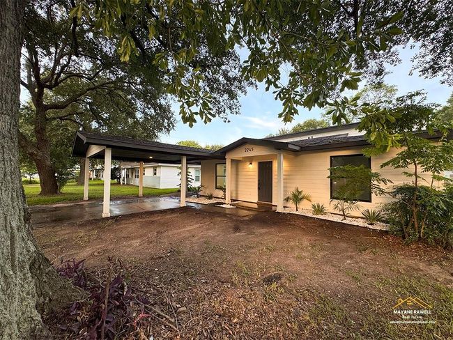 2245 5 Th St, House other with 4 bedrooms, 2 bathrooms and 2 parking in Port Neches TX | Image 24