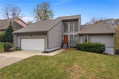 5772 Marty Street, House other with 3 bedrooms, 2 bathrooms and null parking in Overland Park KS | Image 2