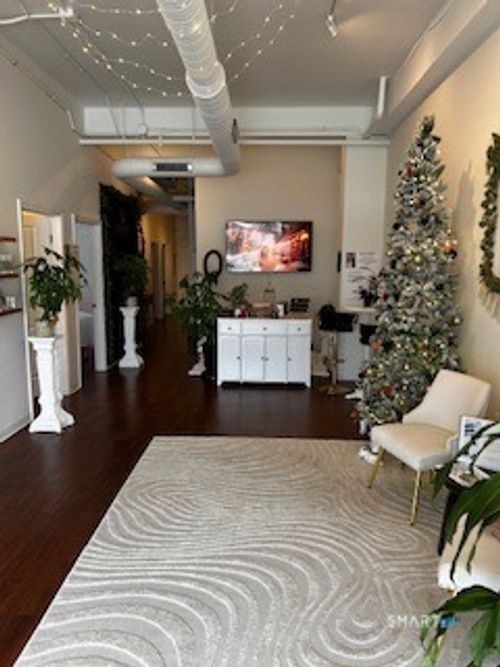 9 Steele Blvd, Berlin, CT, 06037-2284 | Card Image