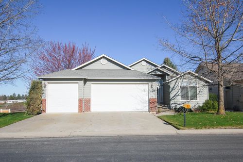 19215 E Riverwalk Ln, Spokane Valley, WA, 99016-8405 | Card Image