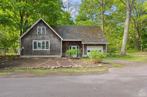 16 Summerside Avenue, Elizaville, NY, 12523 | Card Image