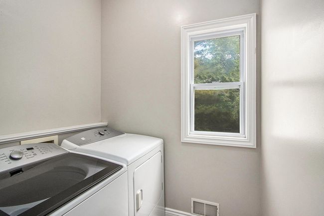 7049 3 Rd St, House other with 4 bedrooms, 4 bathrooms and null parking in Mattawan MI | Image 26