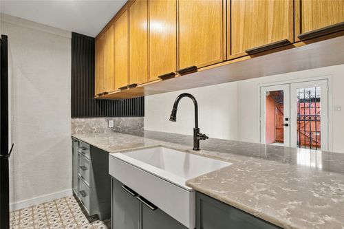12-7125 Fair Oaks Ave, Dallas, TX, 75231-6169 | Card Image