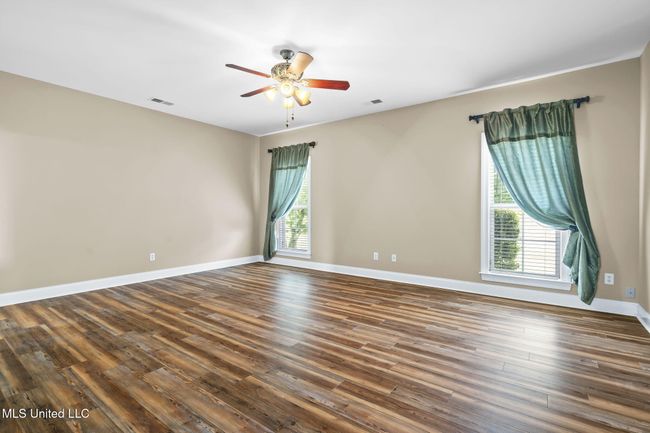 21-web-or-mls-10080 Green Forest Dr-21 | Image 24