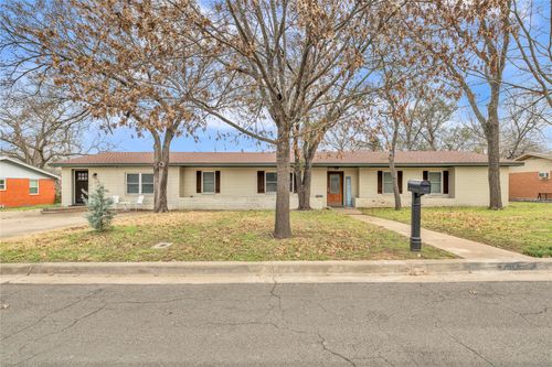 801 Arliss Dr, Woodway, TX, 76712-3727 | Card Image