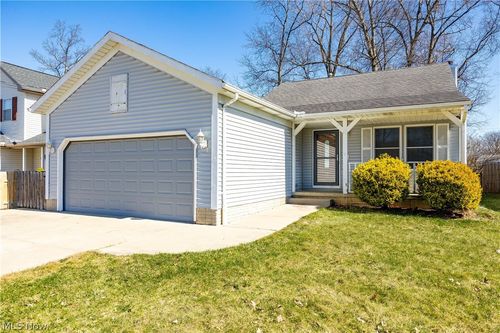5943 Eastview Ave, North Ridgeville, OH, 44039-1468 | Card Image