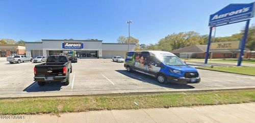 1900 Moss St, Lafayette, LA, 70501-2118 | Card Image