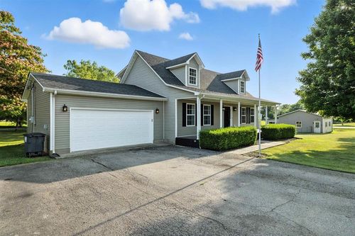 30 Chase Ct, Ekron, KY, 40117-8648 | Card Image