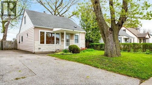 1262 Partington Ave, Windsor, ON, N9B2P4 | Card Image
