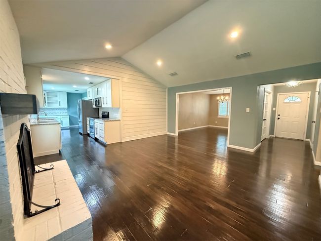1502 Robin St, House other with 3 bedrooms, 2 bathrooms and null parking in Mineola TX | Image 7