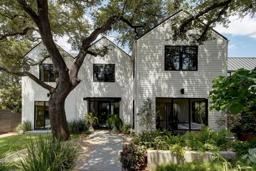 402 Crockett St, Austin, TX, 78704-5138 | Card Image