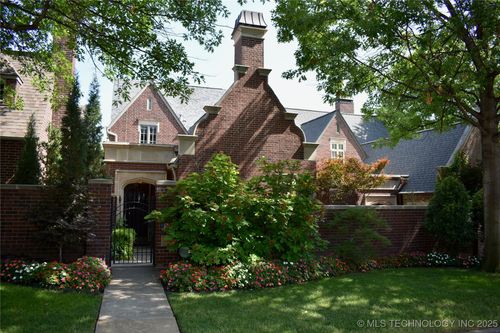 35 22nd St, Tulsa, OK, 74114-1119 | Card Image