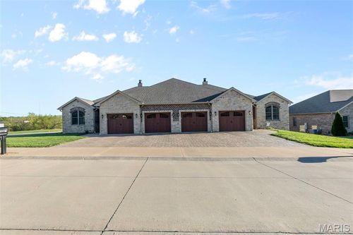 103-101 Autumn Leaf Dr, Cape Girardeau, MO, 63701-7808 | Card Image