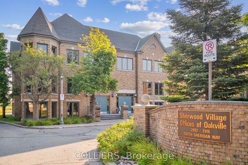 2914 S Sheridan Way, Oakville, ON, L6J7L8 | Card Image