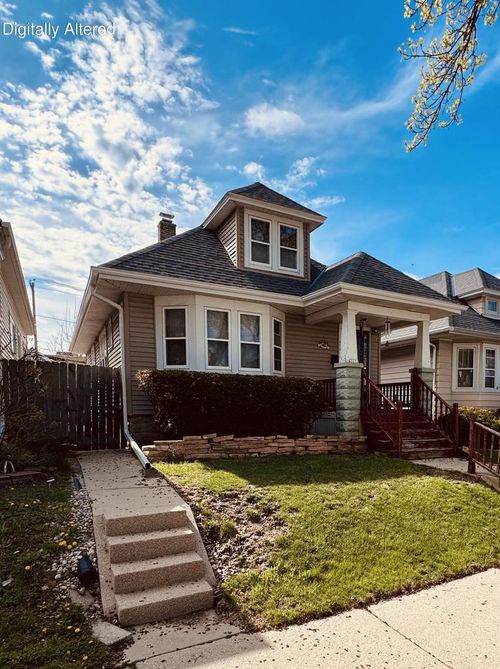 3253 S 15th Street S, Milwaukee, WI, 53215 | Card Image