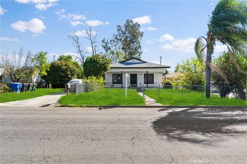1325 Cedar St, San Bernardino, CA, 92404 | Card Image